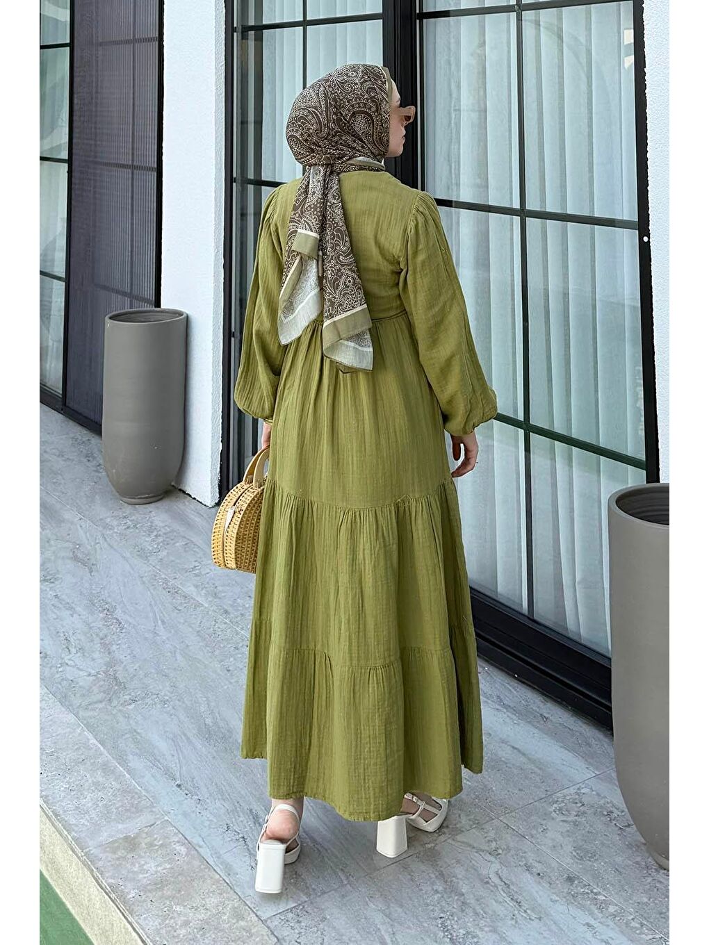 Bel Büzgülü Tesettür Elbise Çağla Yeşili-3