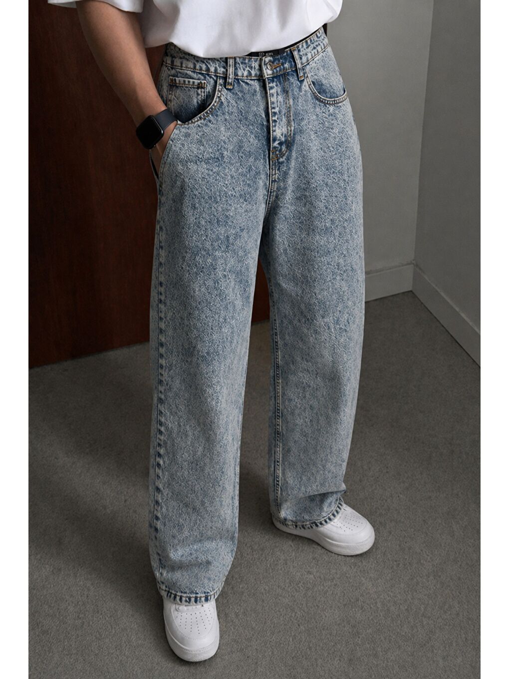 Mavi Bol Paça Rahat Kesim Jean Pantolon