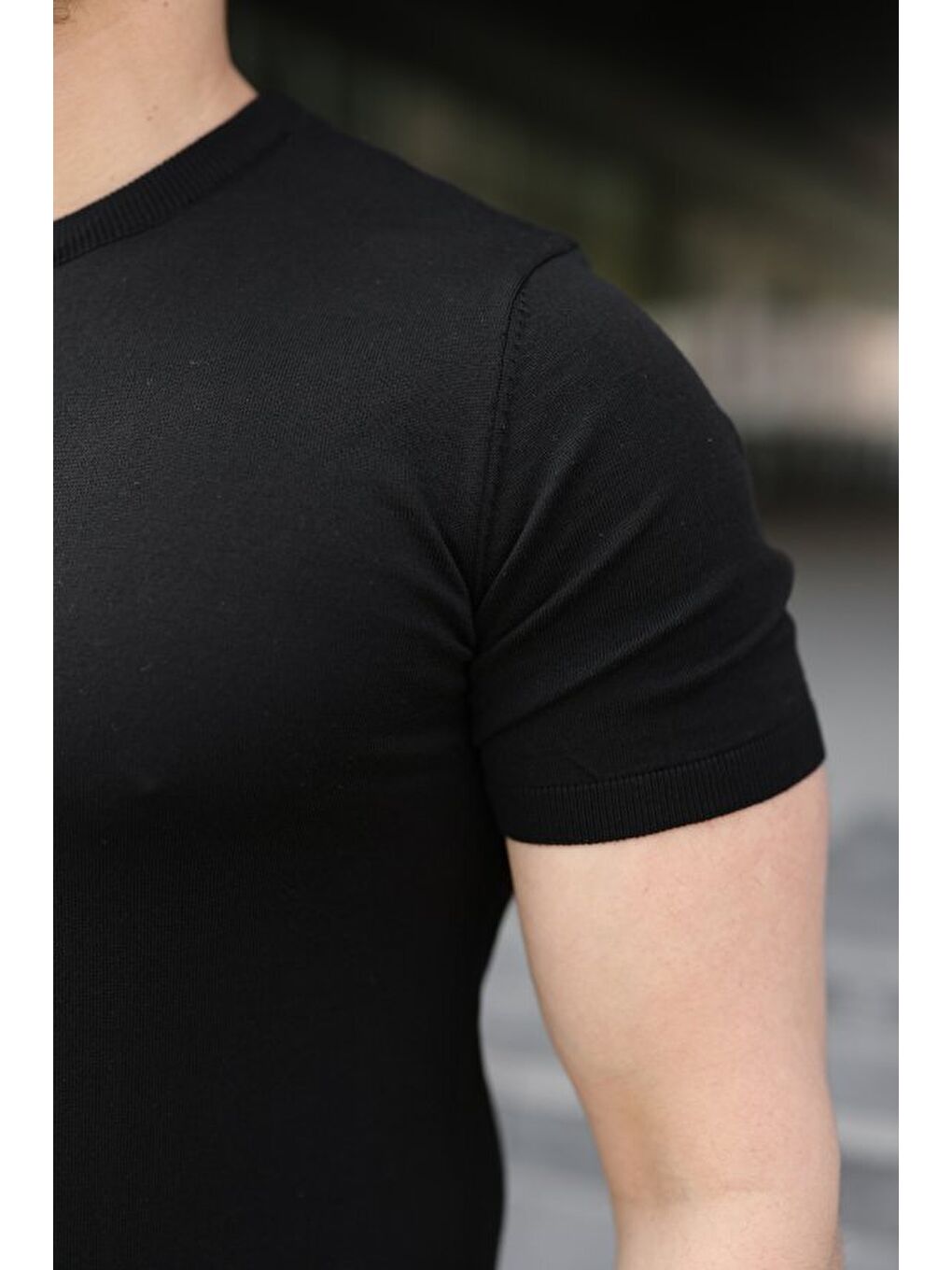 Siyah Erkek Basic Bisiklet Yaka Kısa Kollu Triko Tişört-4