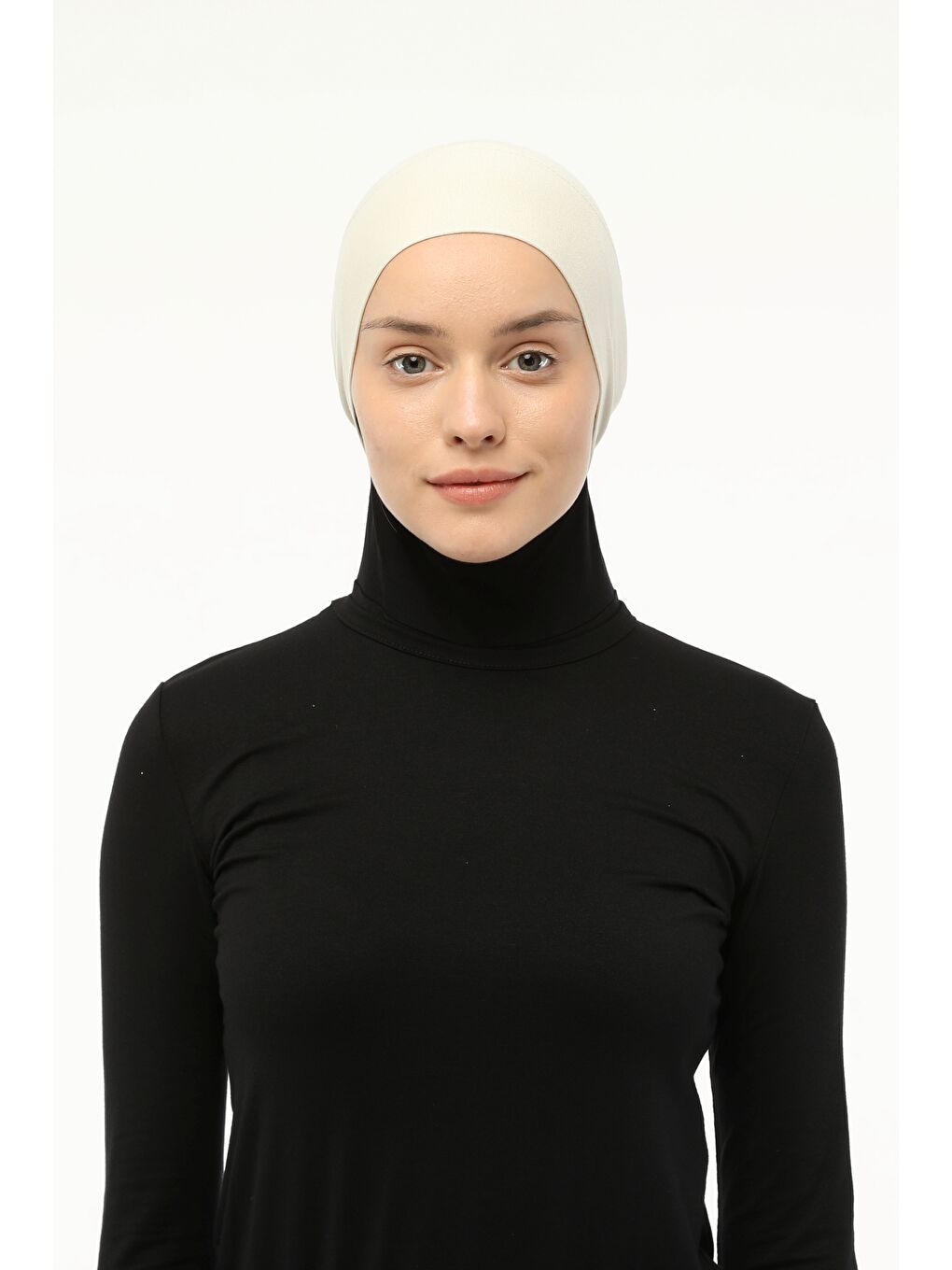 Ekru Hazır Pratik Geçmeli Lastikli Tesettür Bone-1