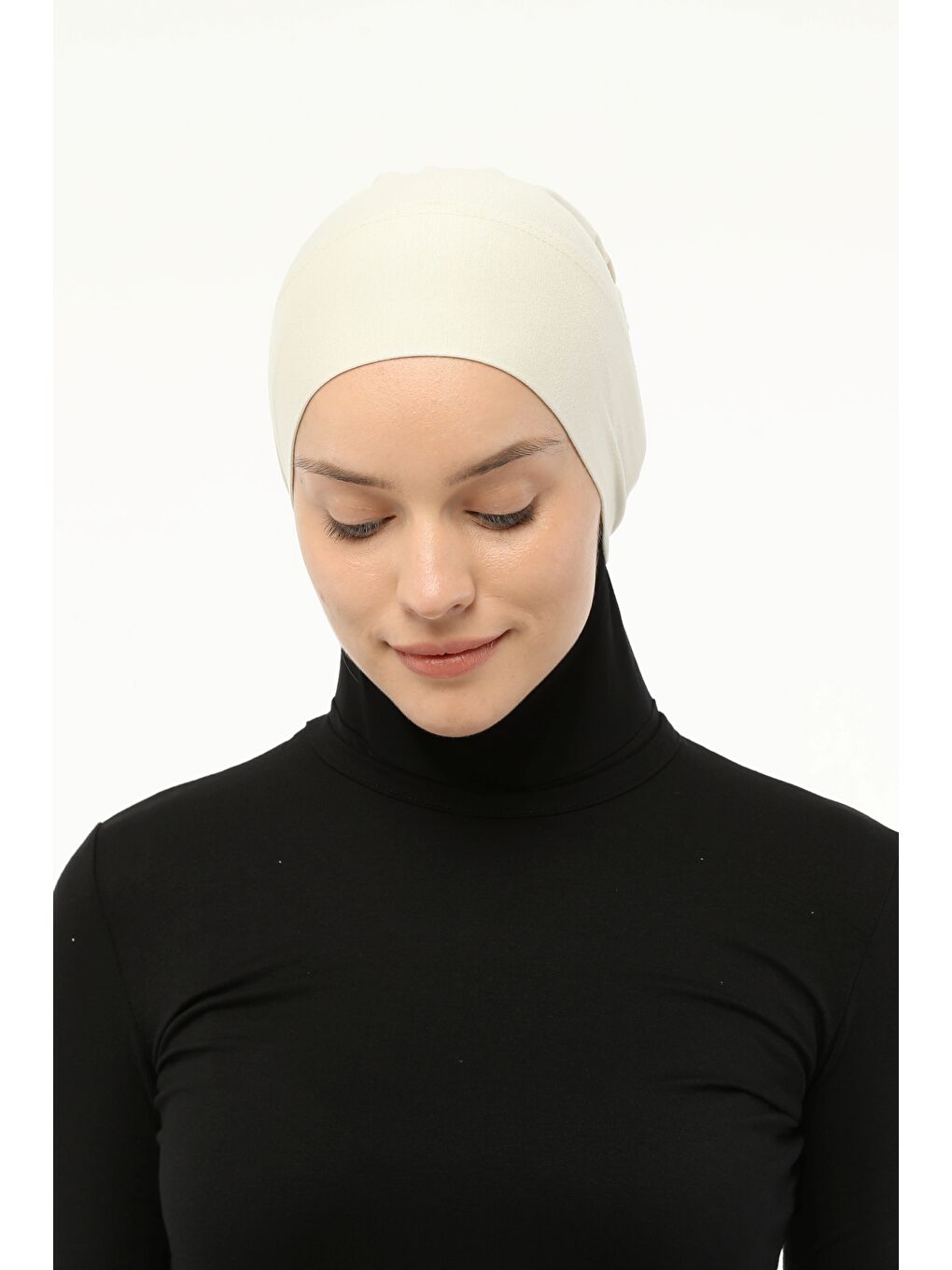 Ekru Hazır Pratik Geçmeli Lastikli Tesettür Bone-2