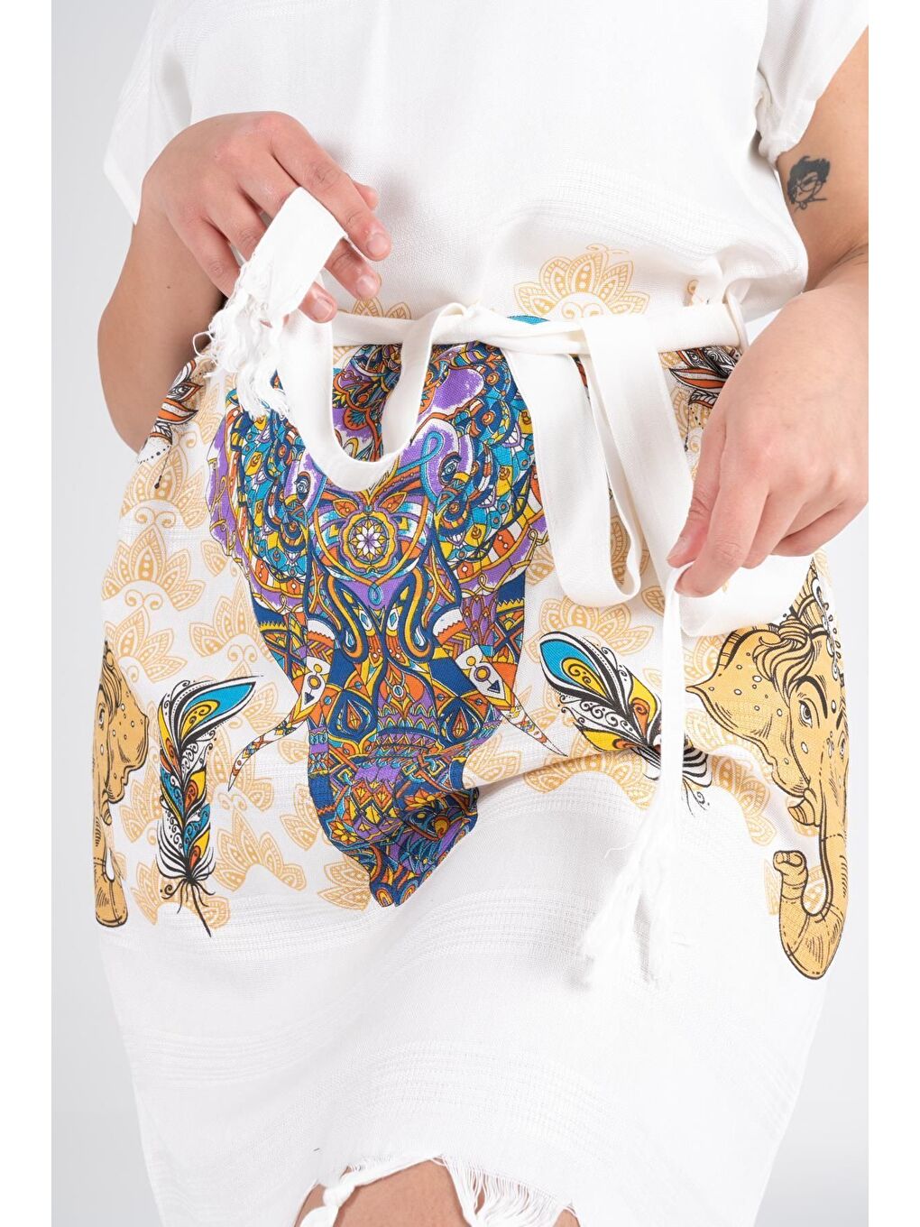 Ekru Baskılı Bambu Plaj Elbisesi-1