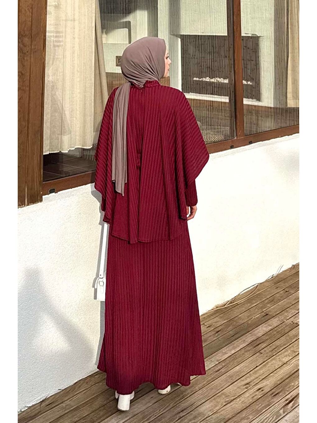 Balıksırtı Kemerli Elbise Bordo-3