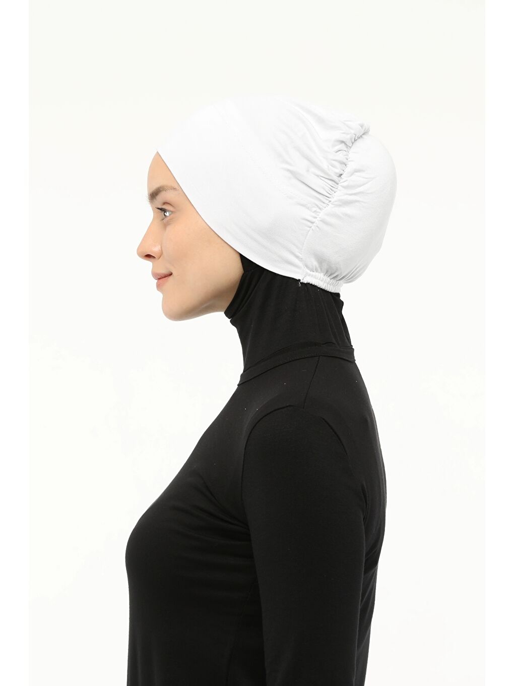 Beyaz Hazır Pratik Geçmeli Lastikli Tesettür Bone-3