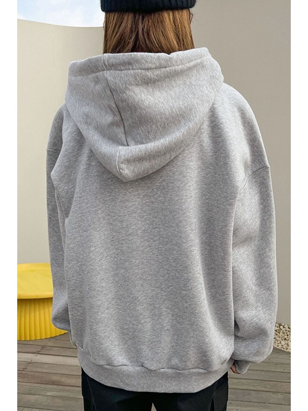 uyguntarz Gri Unisex Over Thinking Baskılı Sweatshirt - 1