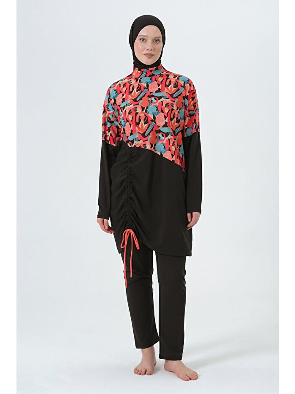 Siyah Kadın Desenli Elastanlı Hızlı Kuruyan Dik Yaka Yarasa Kol Tam Kapalı Tesettür Mayo-1