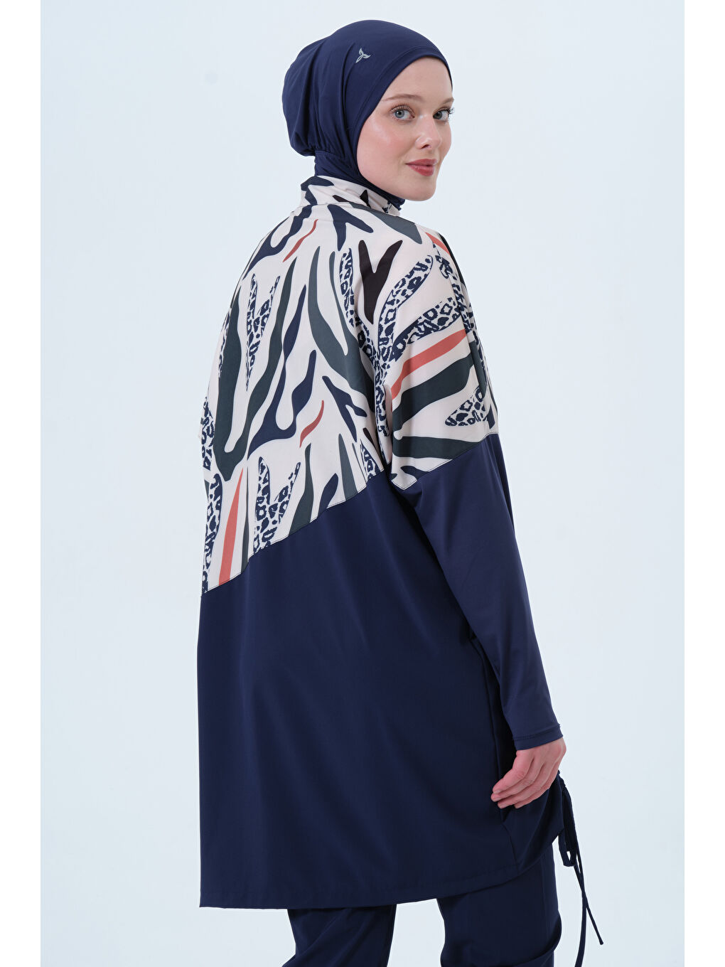 Lacivert Kadın Dik Yaka Yarasa Kol Elastanlı Kapalı Hızlı Kuruyan Tesettür Mayo-6