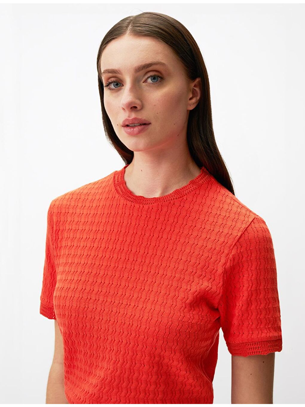 Turuncu Kısa Kollu Ajurlu Pamuklu Tişört