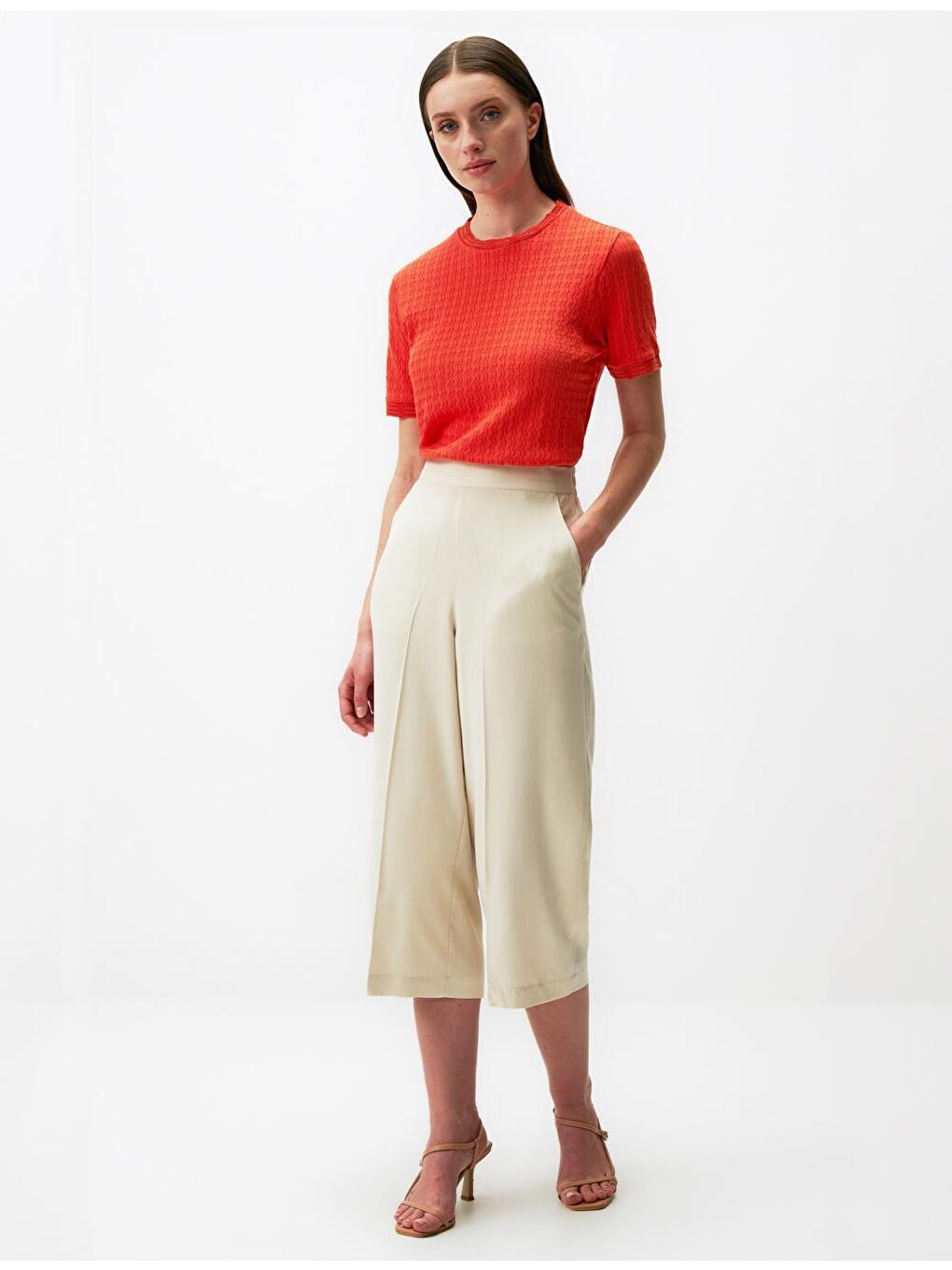 Turuncu Kısa Kollu Ajurlu Pamuklu Tişört-1