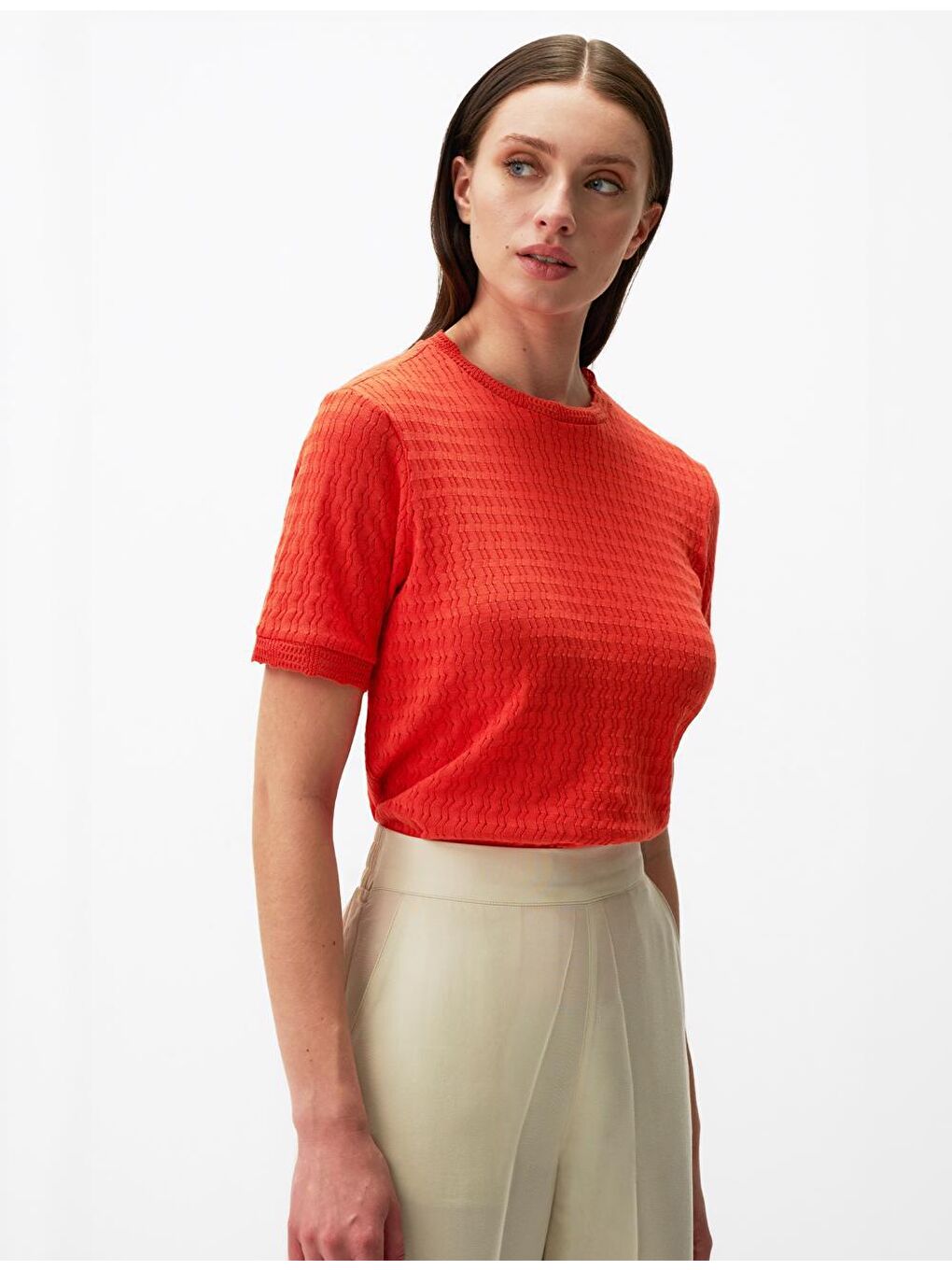 Turuncu Kısa Kollu Ajurlu Pamuklu Tişört-4