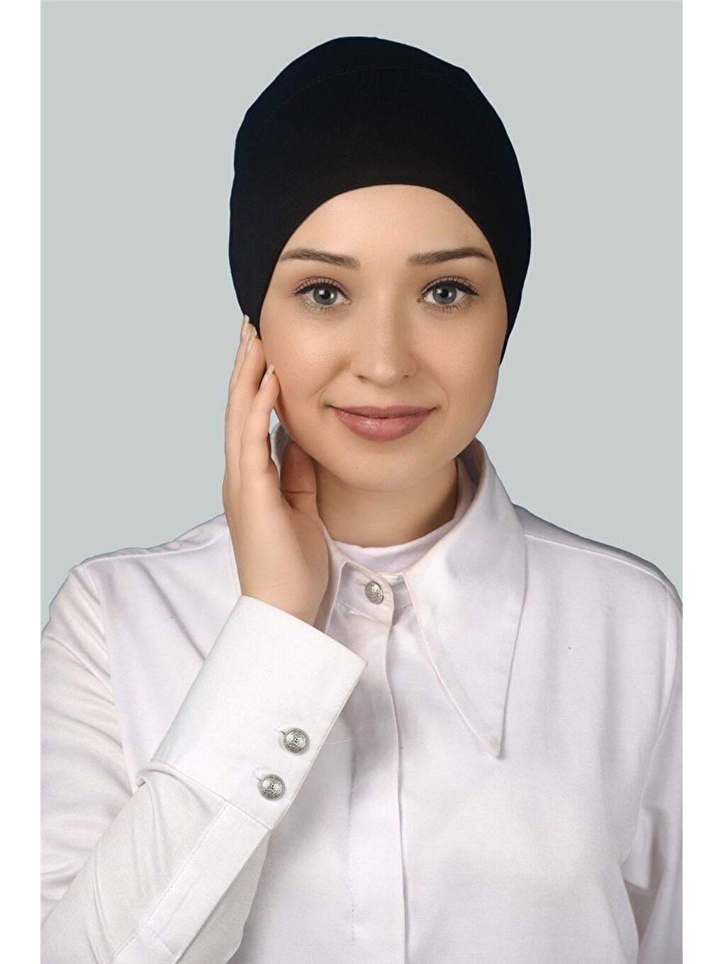 Altobeh Siyah Hazır Pratik Geçmeli Uzun Boru Tesettür Bonesi - 1