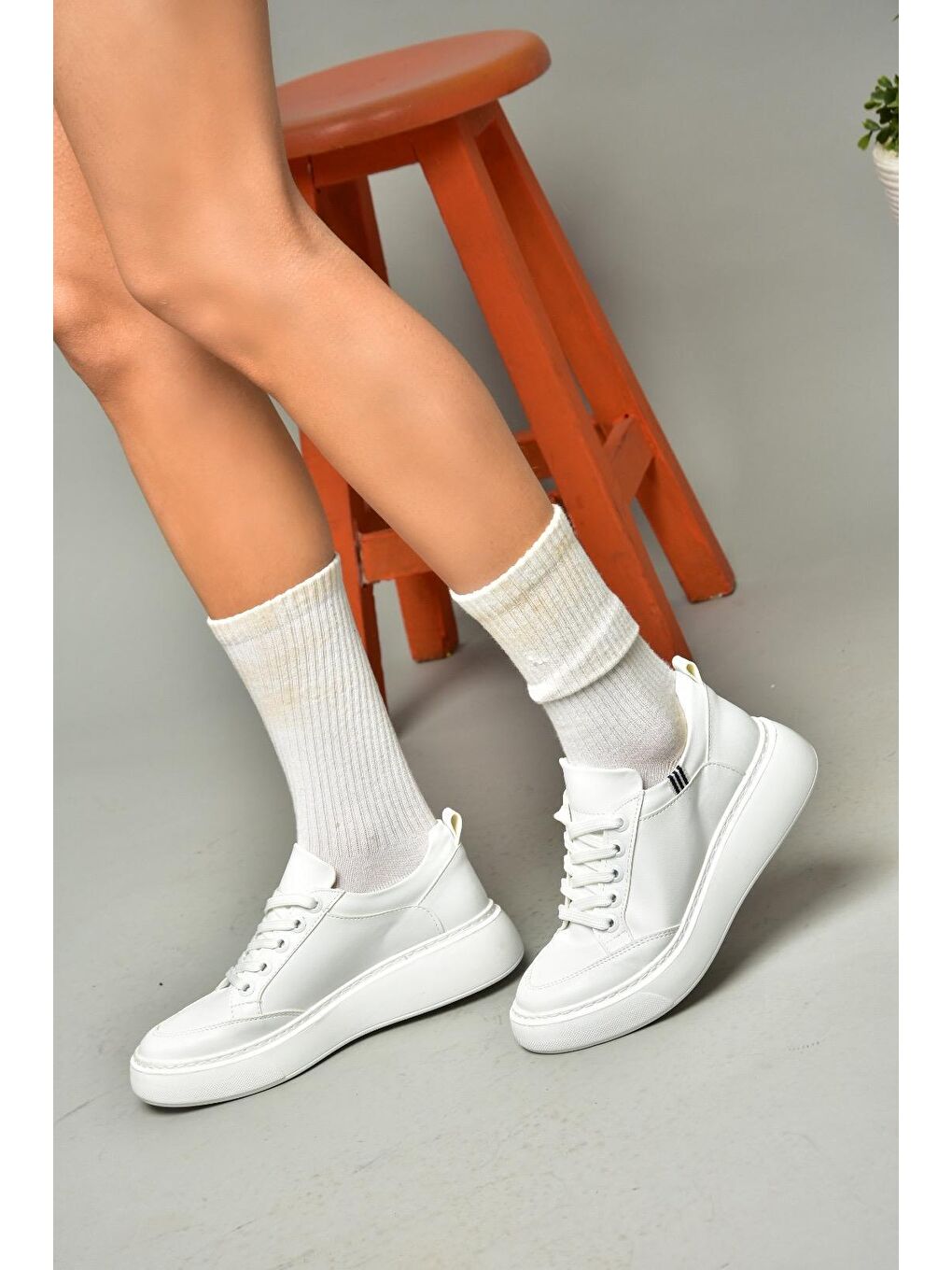 S2740484 Beyaz Kadın Ayakkabı-1