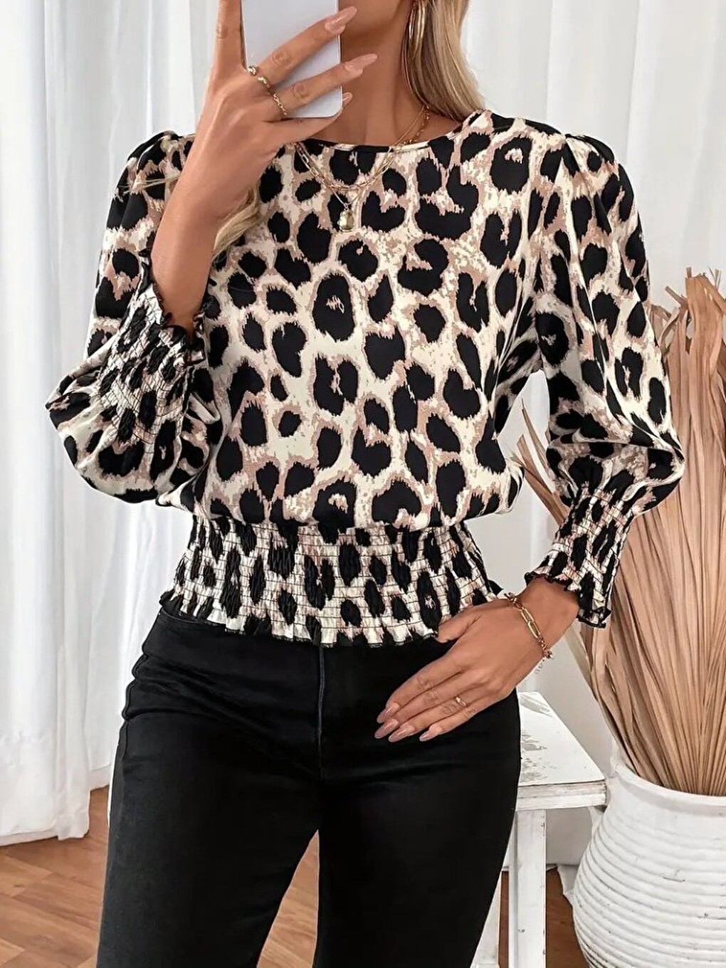 Kahverengi Kadın Uzun Kollu Bisiklet Yaka Leopar Desenli Modal Bluz-3