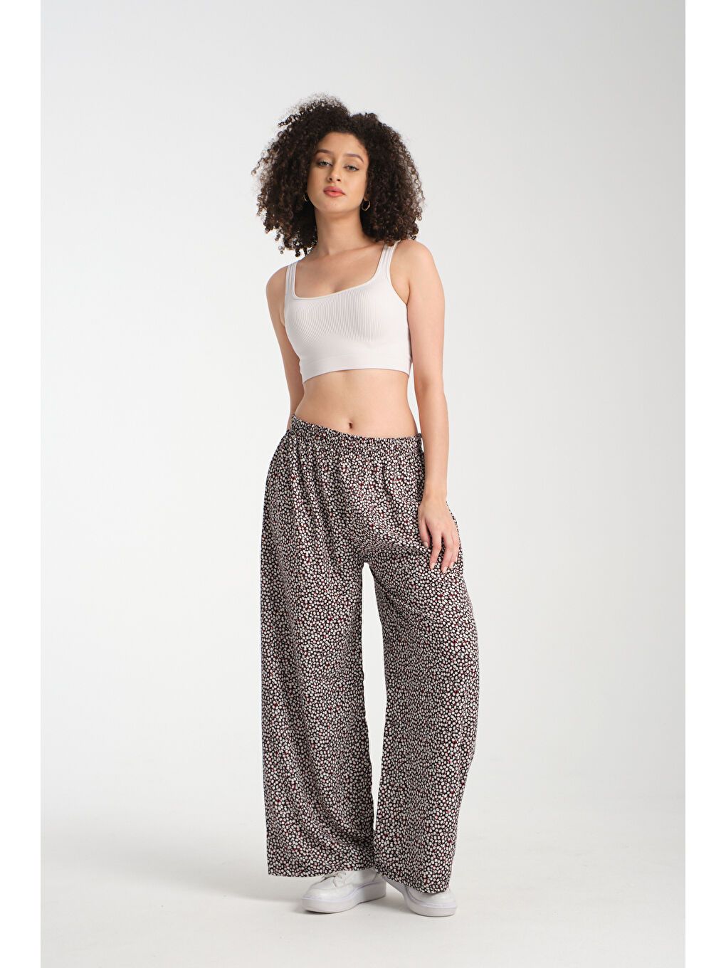 Siyah Kadın Desenli Dökümlü Viskon Pantolon 1079-1