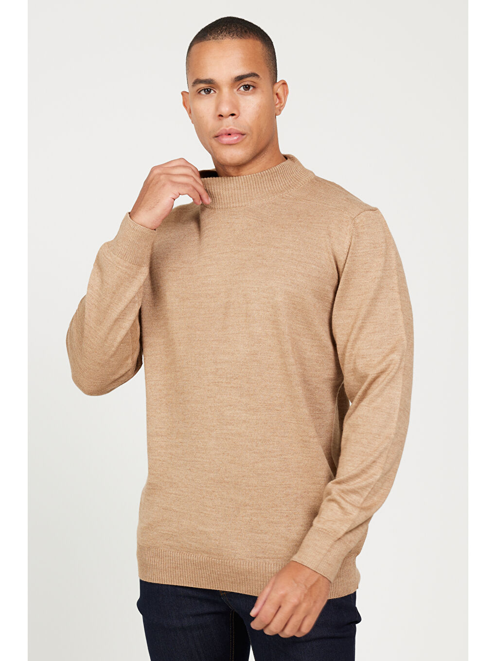 Bej Erkek Vizon Standart Fit Normal Kesim Yarım Balıkçı Yaka Triko Kazak-4