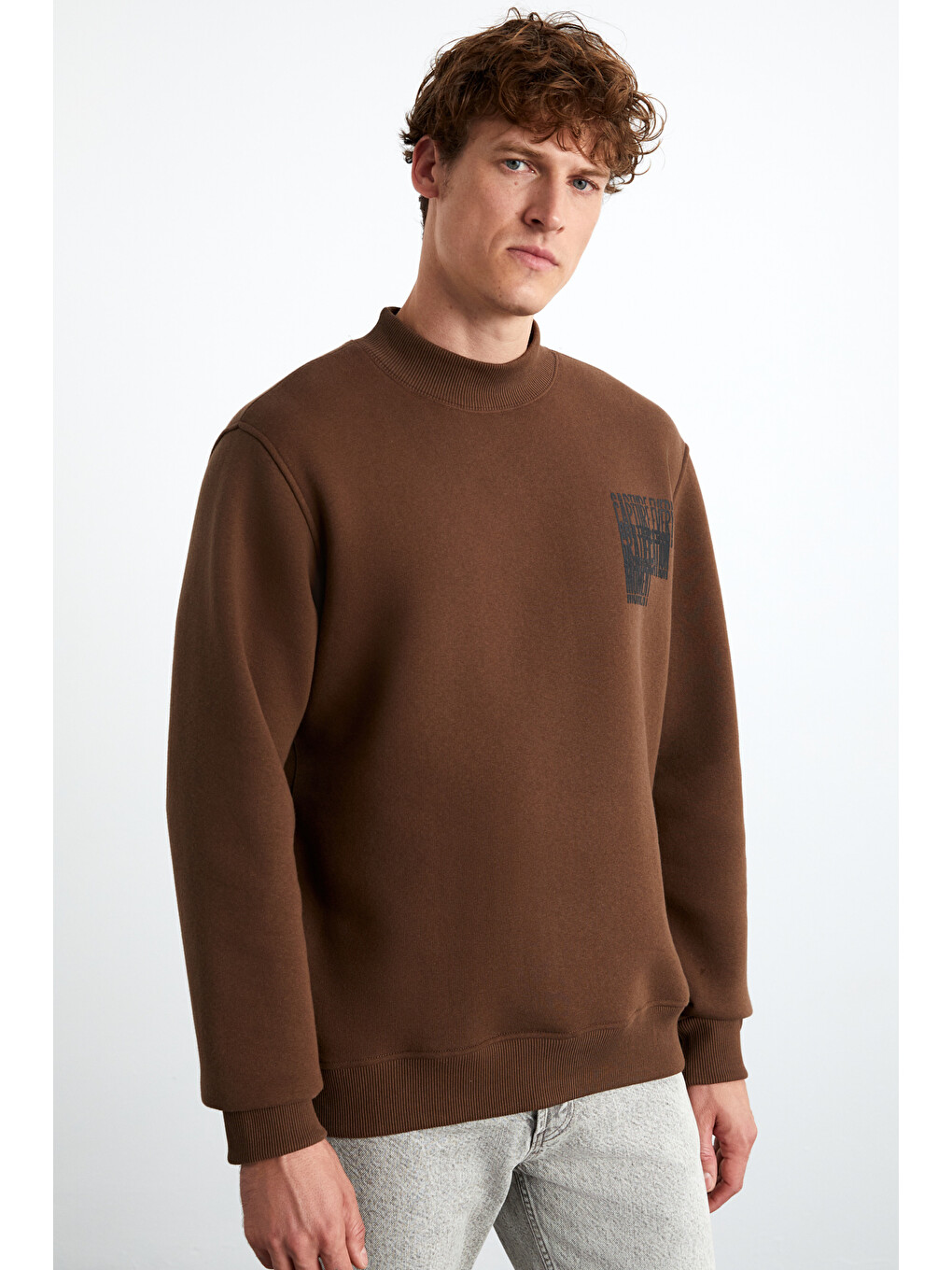 Kahverengi Chasey Erkek Organik Pamuklu Dik Yaka Baskılı Acı Kahve Sweatshirt-4