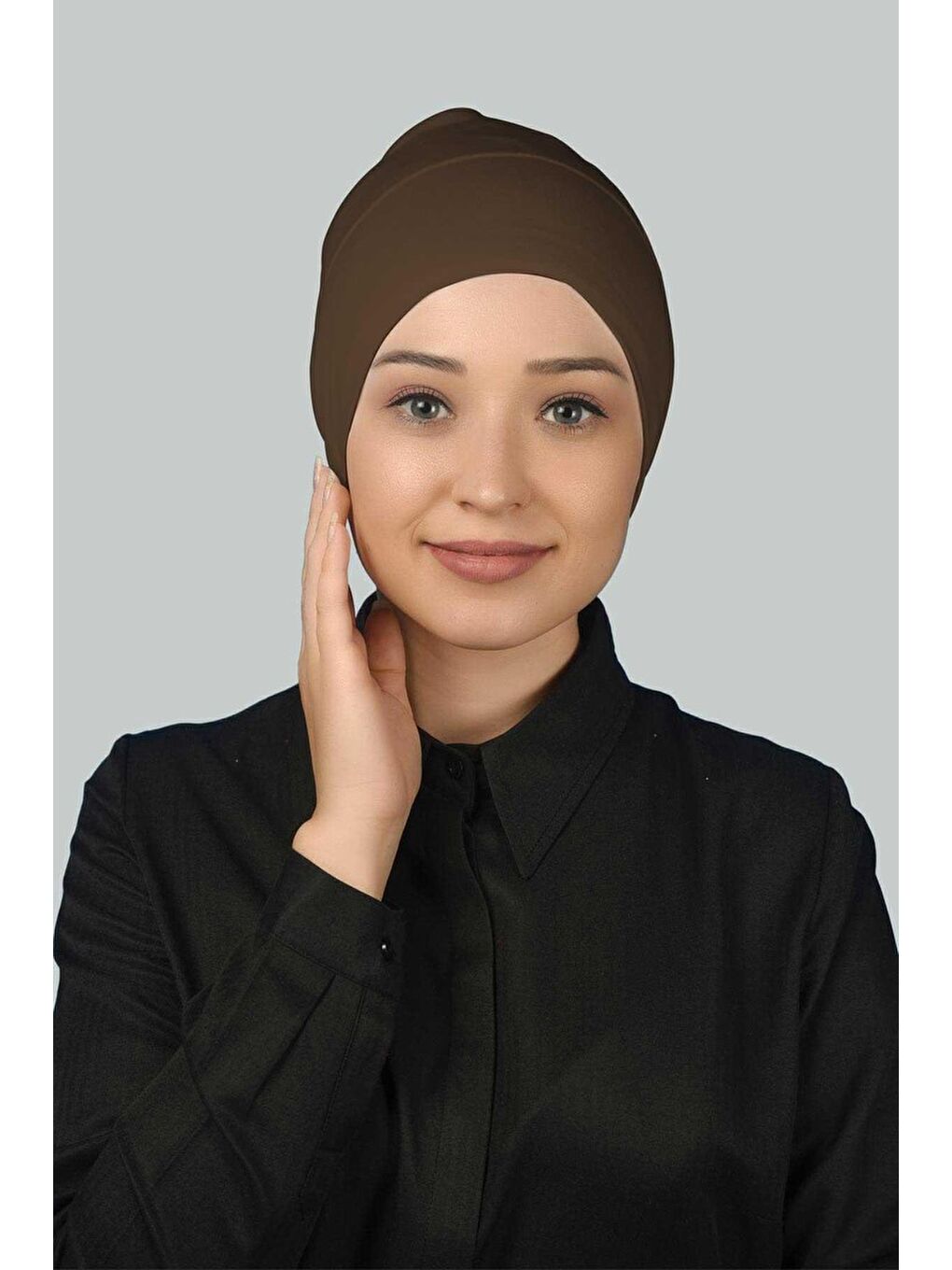 Kahverengi Hazır Pratik Geçmeli Uzun Boru Tesettür Bonesi-1