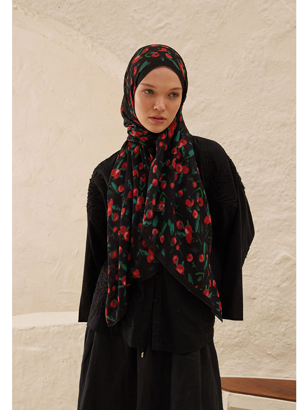 Cherry Desen Rami Şal Siyah-1