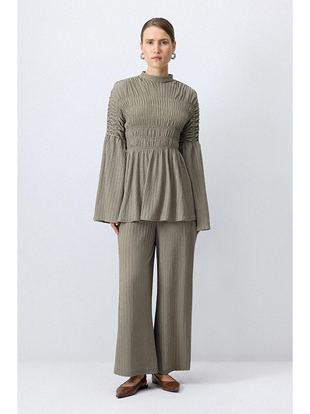 Haki Büzgülü Bluz Pantolon Takım