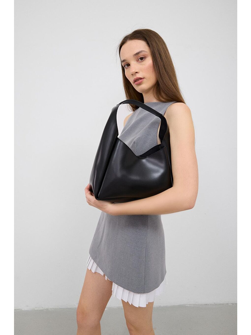 Mono Yavrulu Omuz Çantası Siyah-1