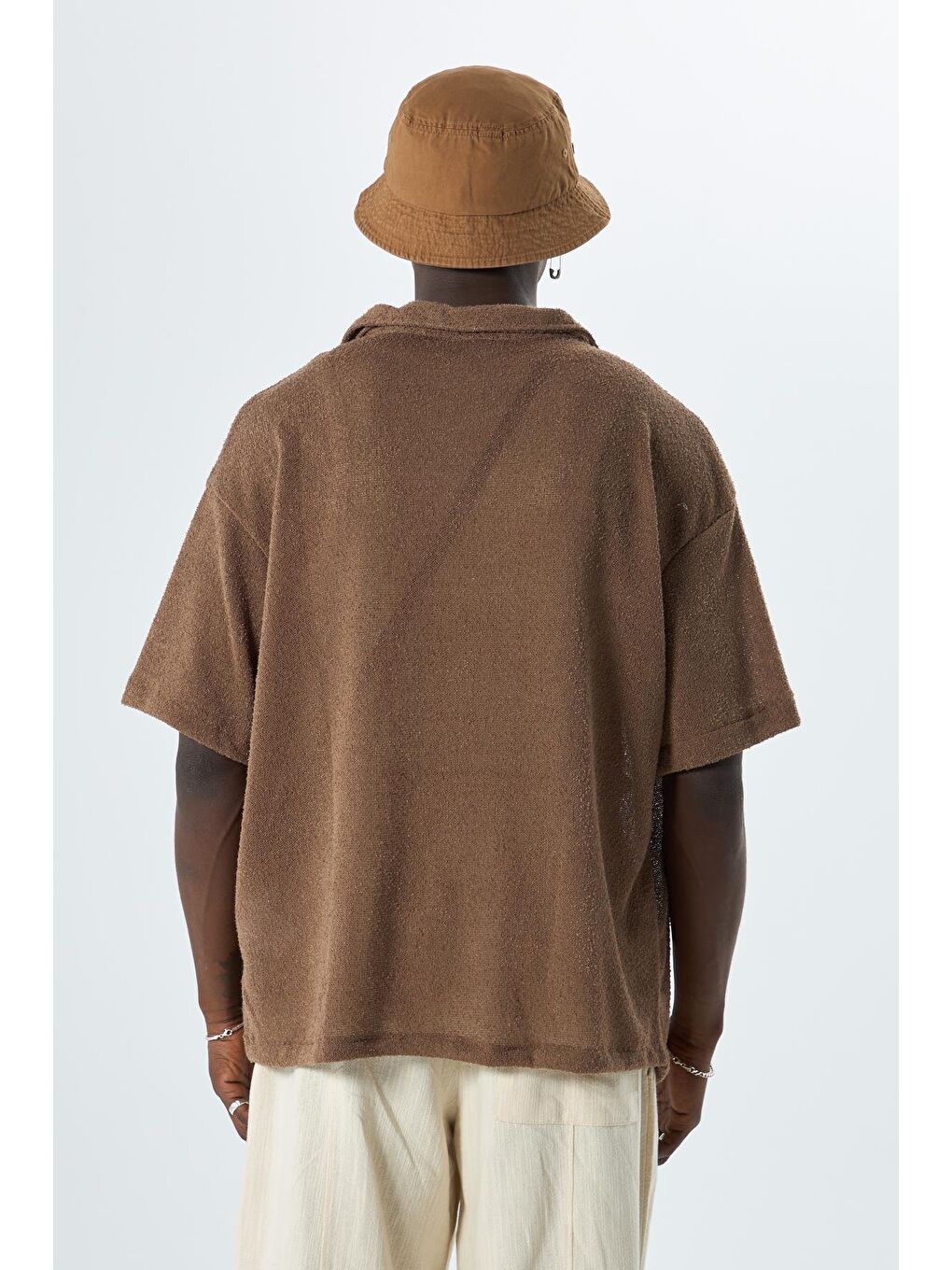 Kahverengi Oversize Havlu Kumaş Kısa Kol Tek Cep Gömlek Kahve-5
