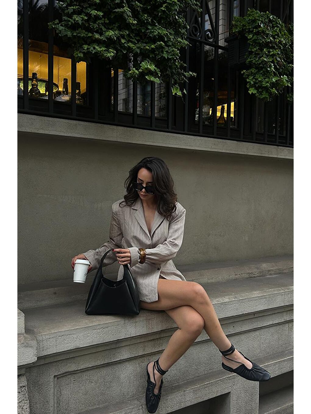 Mono Yavrulu Omuz Çantası Siyah-10