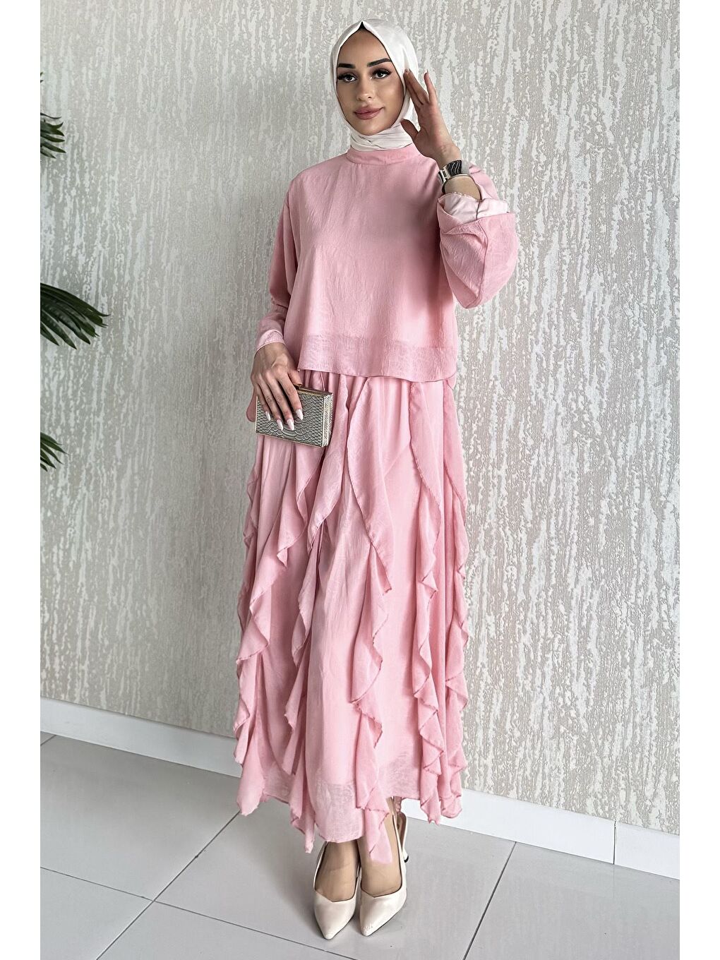 Pembe Astarlı Fırfır Detaylı Şifon Etek Bluz İkili Takım