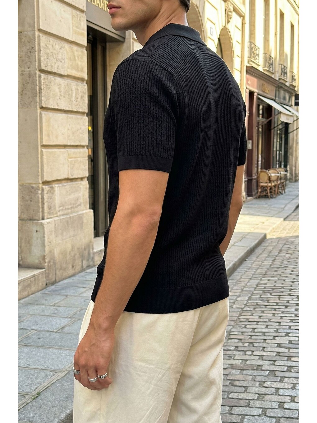 Siyah Bande Regular Fit Erkek Kısa Kol Triko Polo Yaka Dokulu Tişört-1