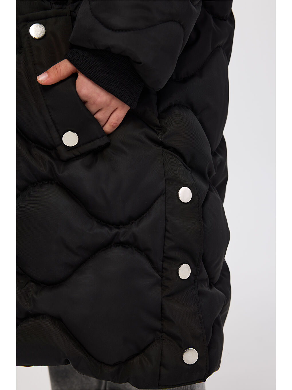 Siyah Kız Çocuk Kapitone Uzun Şişme Mont-1