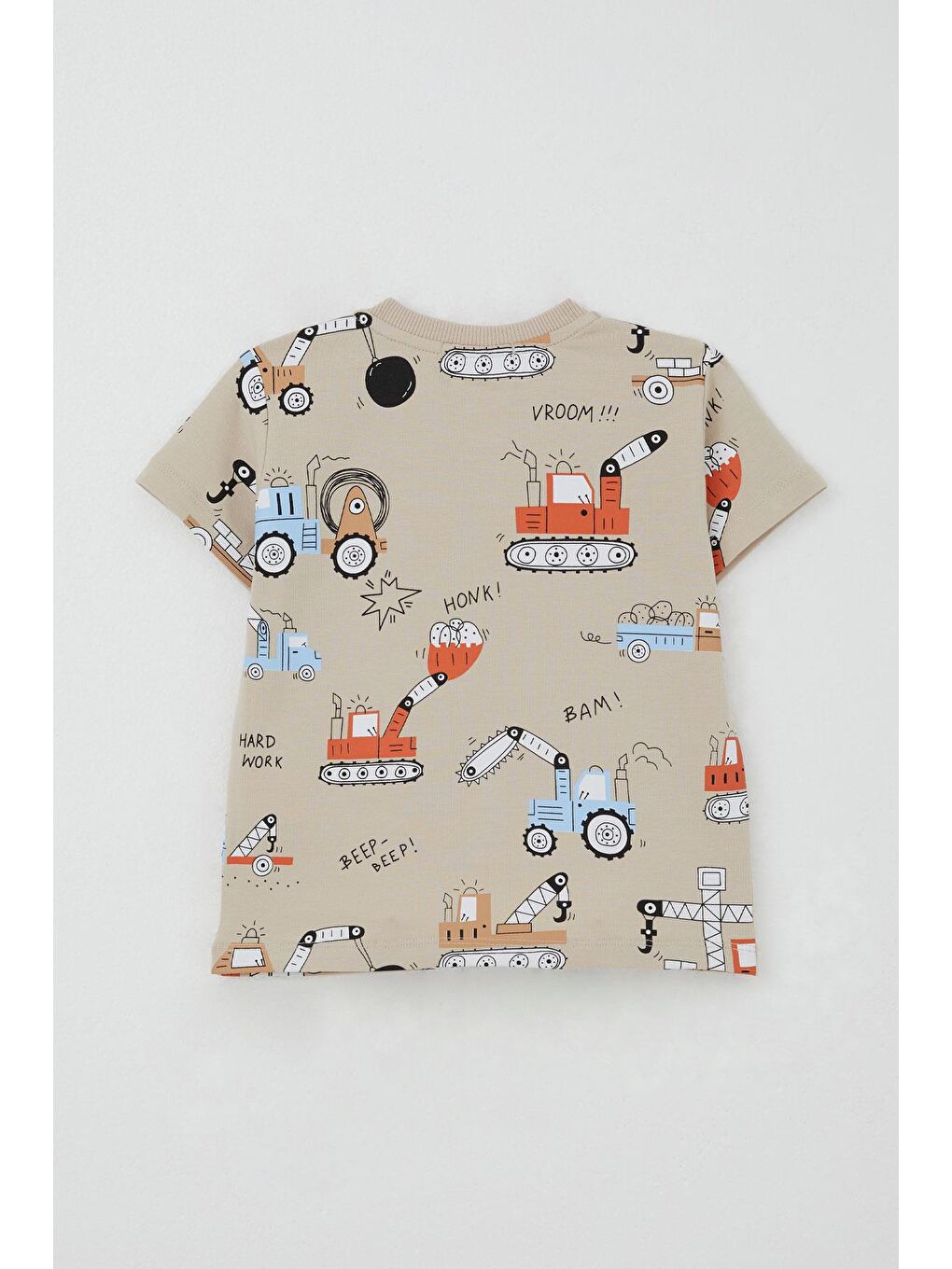 Erkek Çocuk Şortlu Takım Eğlenceli İş Makineleri Desenli Bej (1.5-5 Yaş)-3