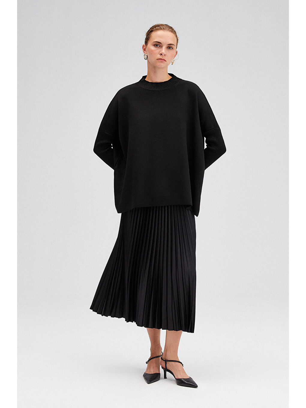 Siyah T Kol Triko Kazak