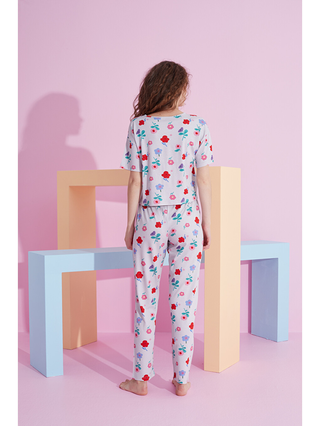 Gri Çiçek Desenli Elastanlı Örme Pijama Takım-2