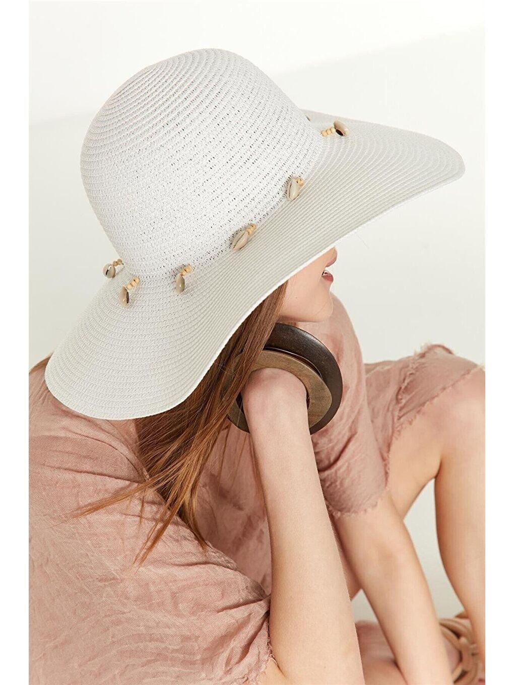 Mayo Hasır Şapka Deniz Kabuklu Beyaz RŞ-05