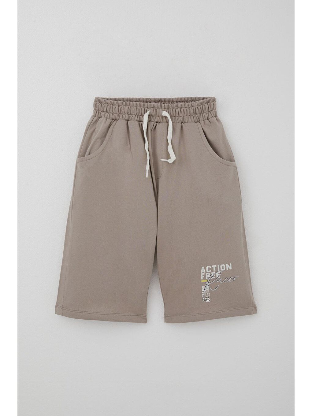 Erkek Çocuk Şortlu Takım Sıfır Kollu Yarış Pistinin Kahramanı Araba Baskılı Beyaz (5-10 Yaş)-2