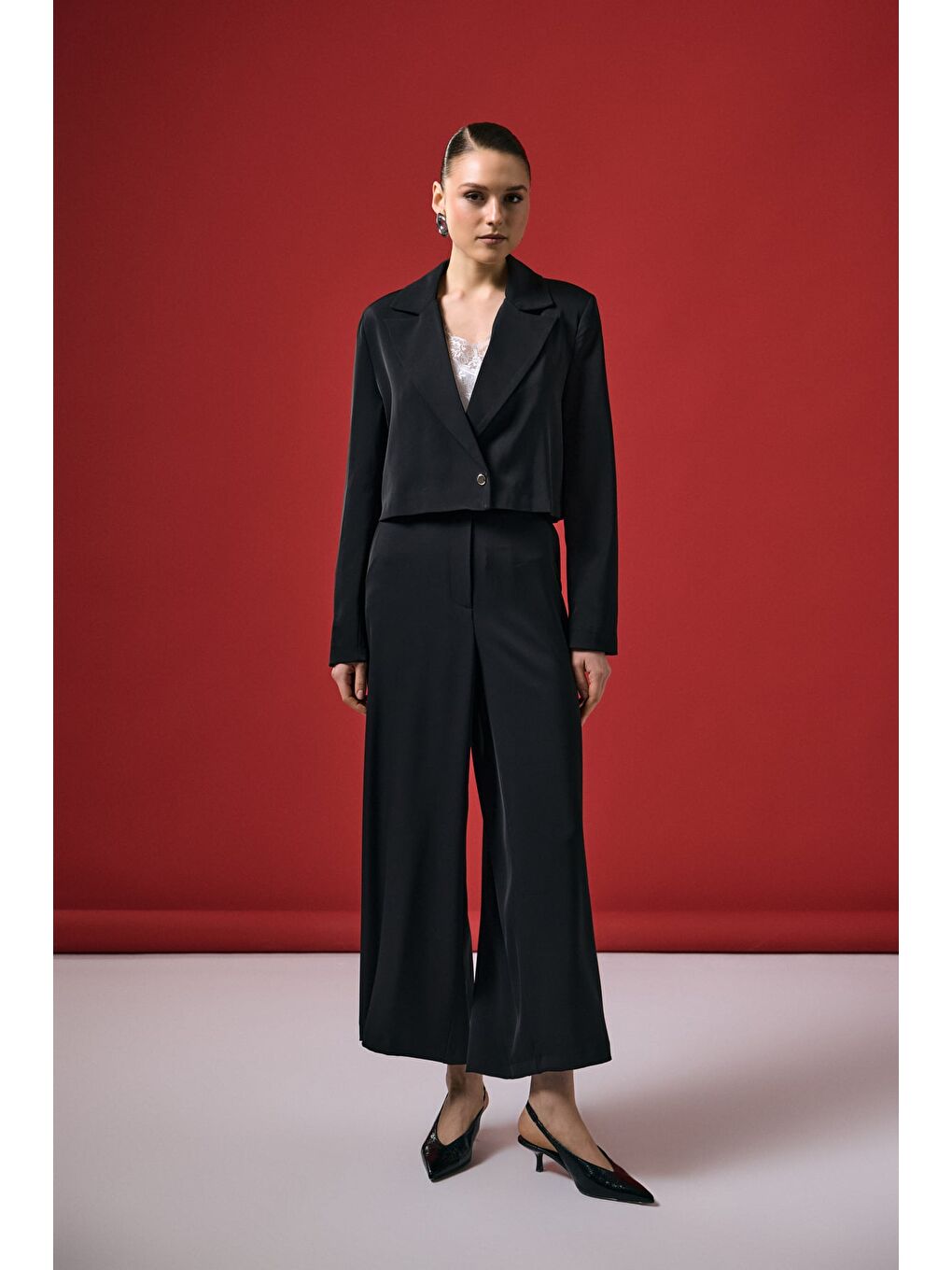 Mari Pantolon - Siyah-4