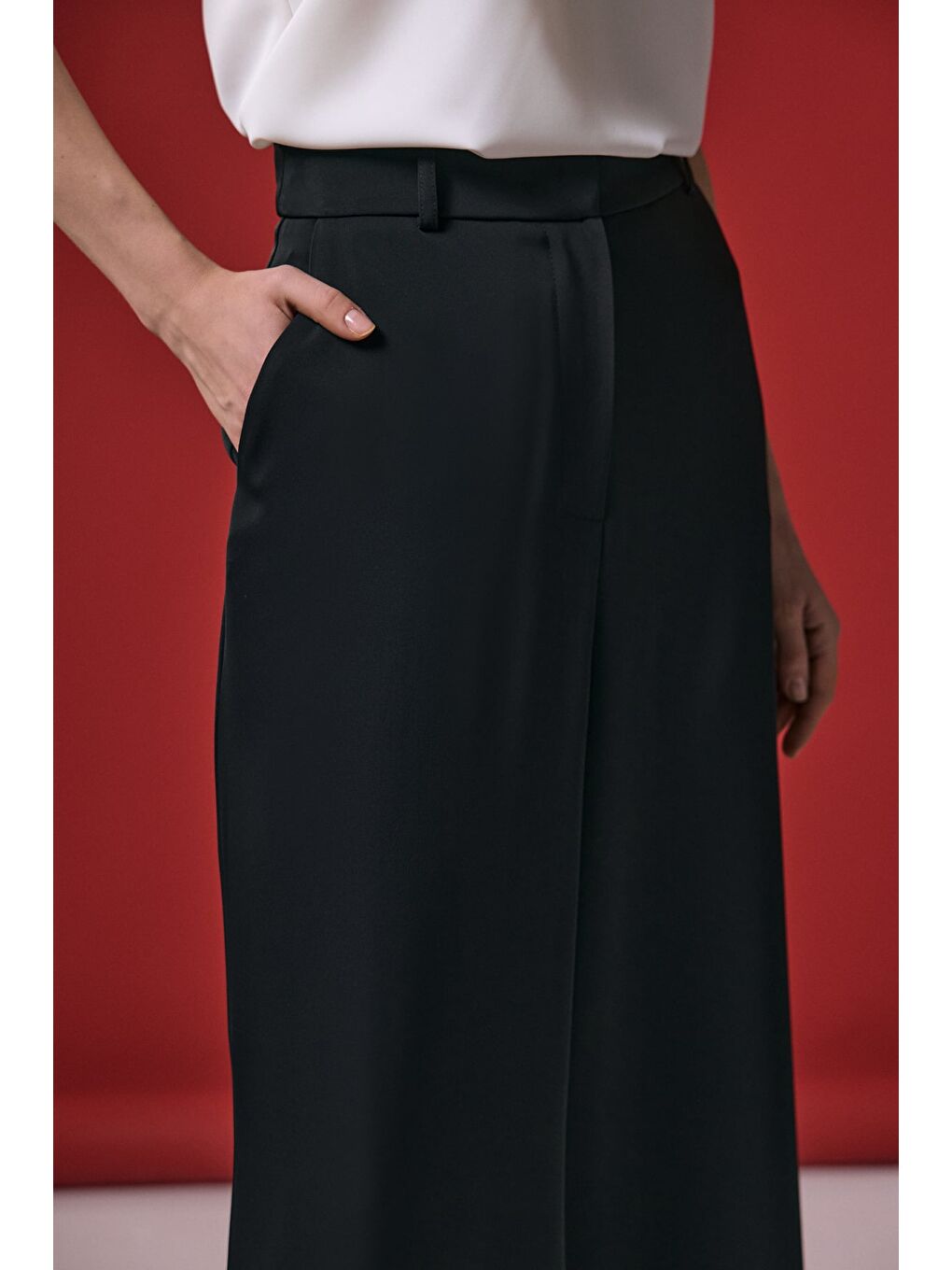 Mari Pantolon - Siyah-5