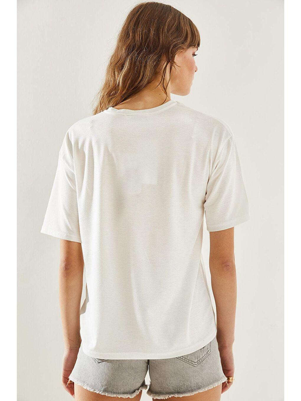 Siyah Kadın Etnik Desenli Basic Penye Tişört-5