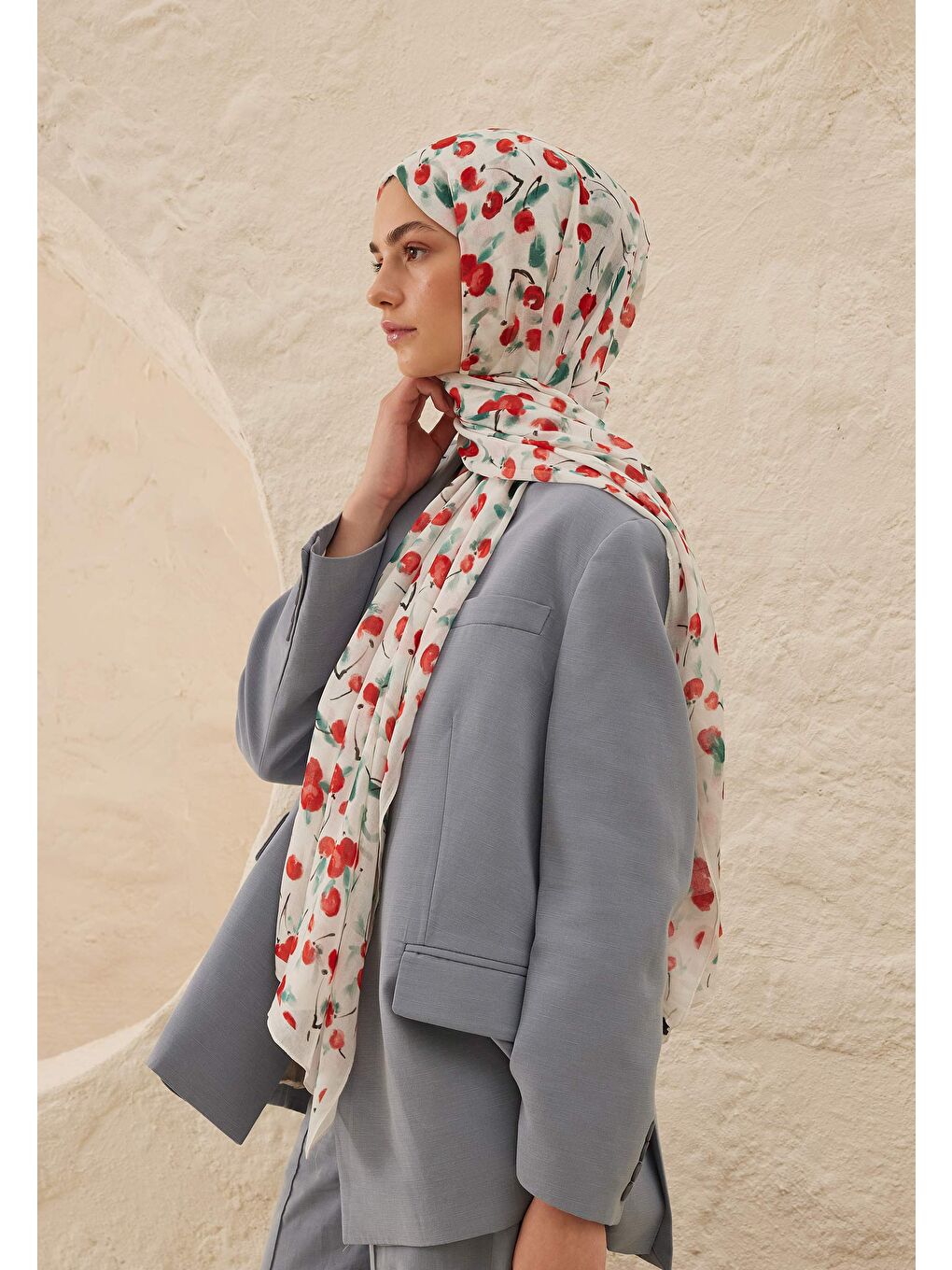Cherry Desen Rami Şal Ekru-2