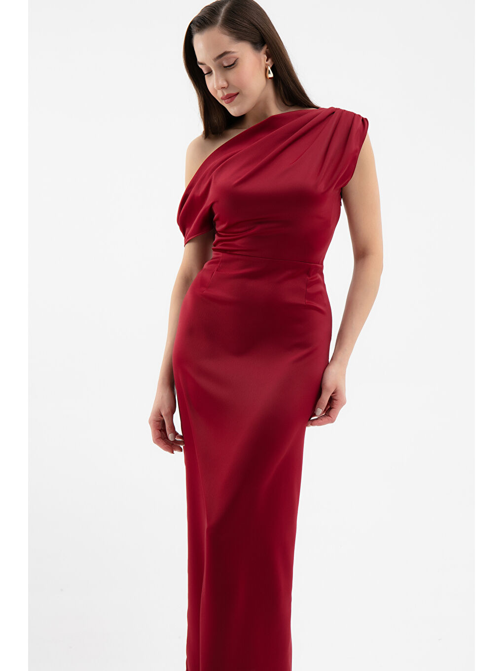 Kadın Bordo Degaje Yaka Yırtmaçlı Saten Midi Elbise-2