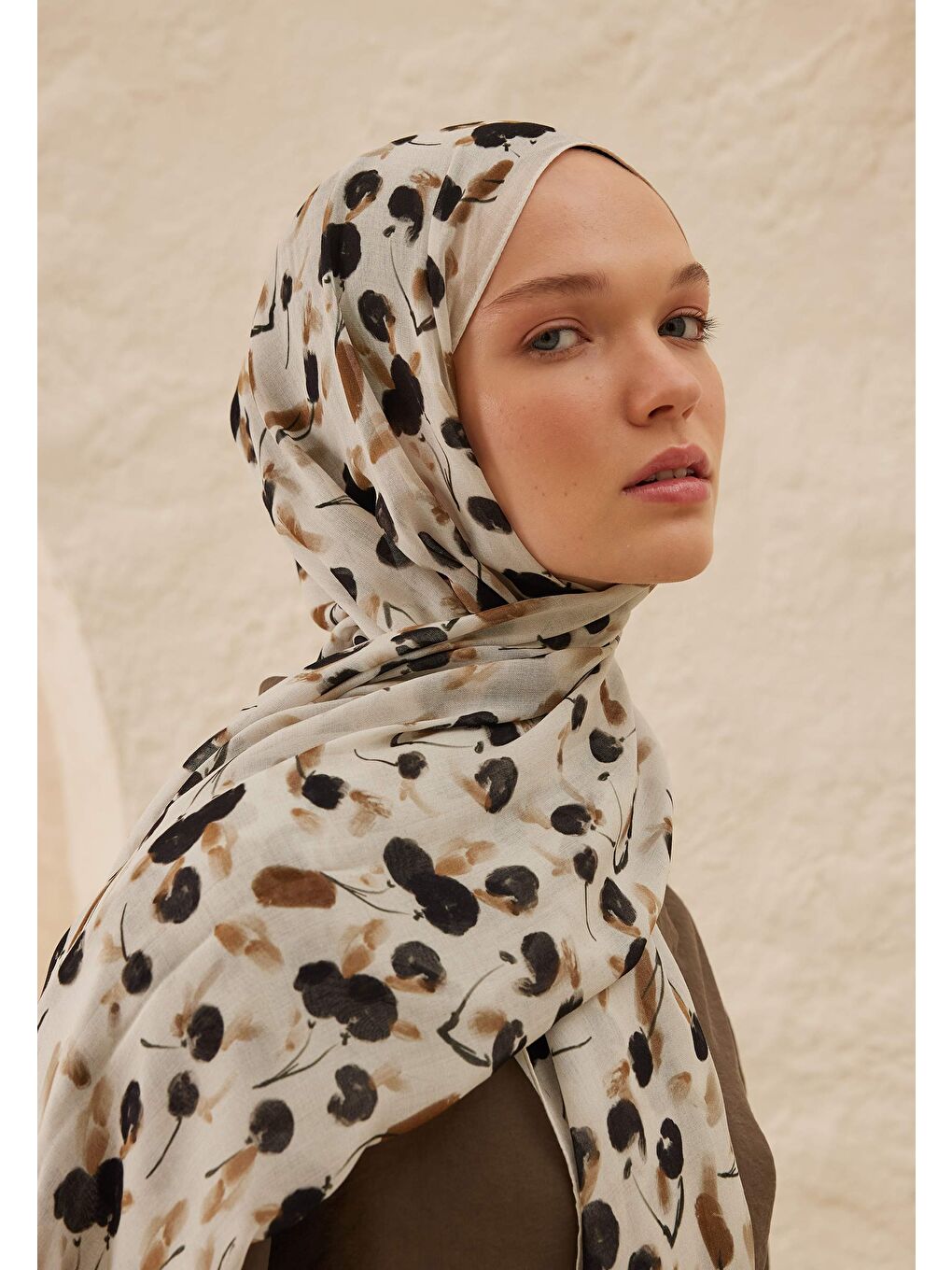 Cherry Desen Rami Şal Bej-2