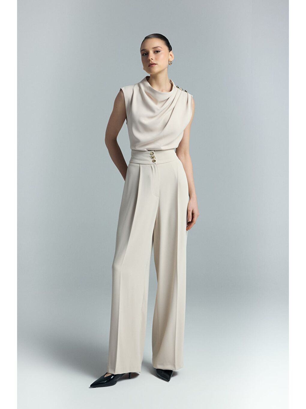 Talia Düğme Detaylı Pantolon - Bej