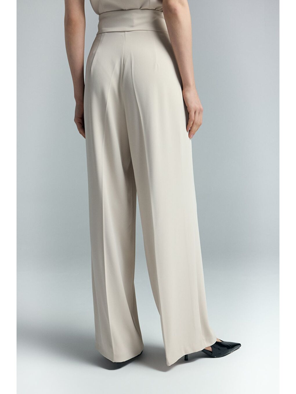 Talia Düğme Detaylı Pantolon - Bej-4