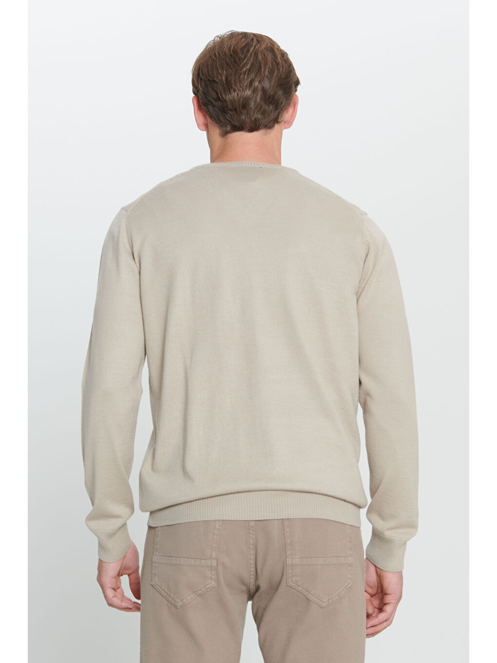 Erkek Bej Standart Fit Normal Kesim V Yaka Triko Kazak-4