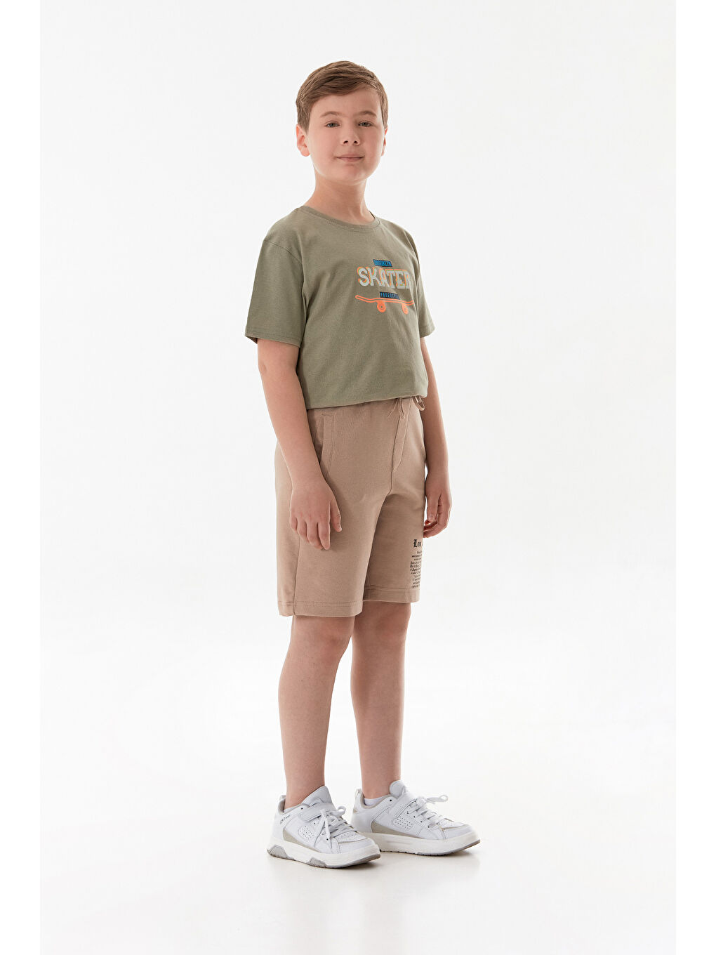 Kahverengi Stay Strong Baskılı Erkek Çocuk Şort-1