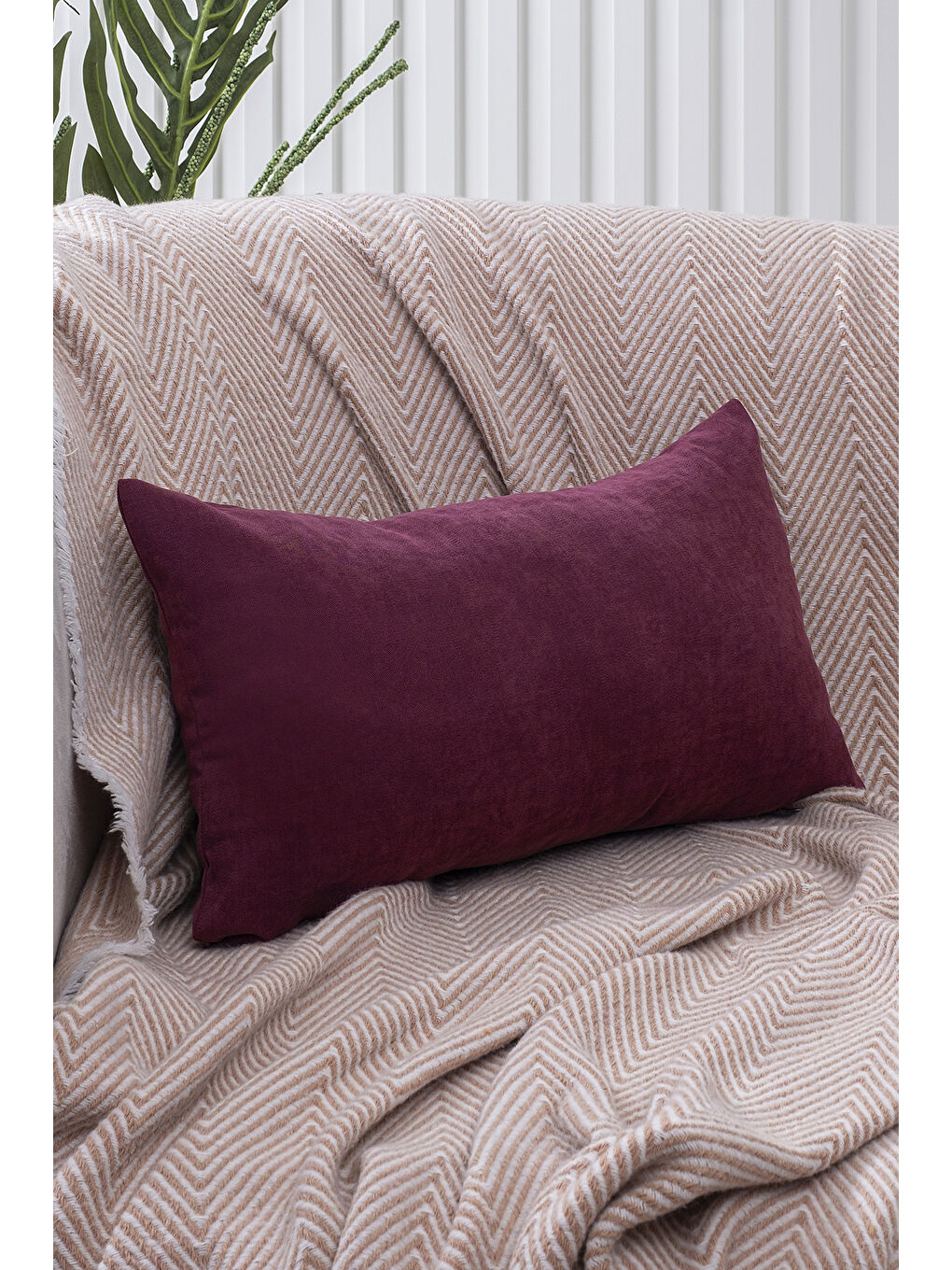 Panoroma Süet Dokulu Düz Punch (Panç) İçin Uygun Mürdüm 30x50 Dekoratif Kırlent Kılıfı