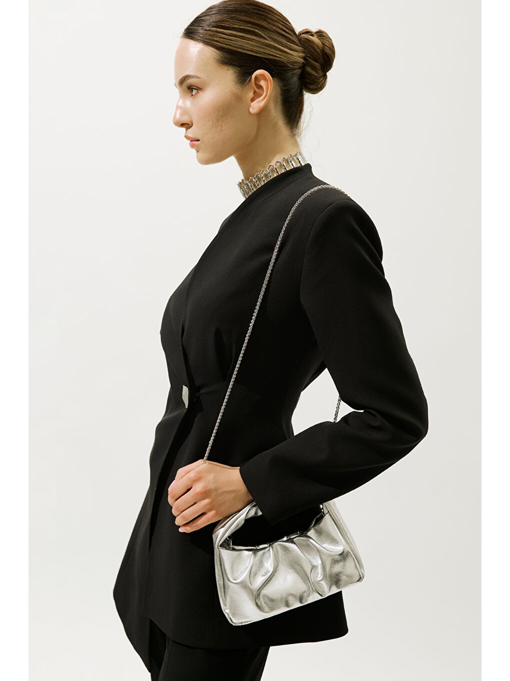 Gri Metal Görünümlü El Çantası Sılver-2