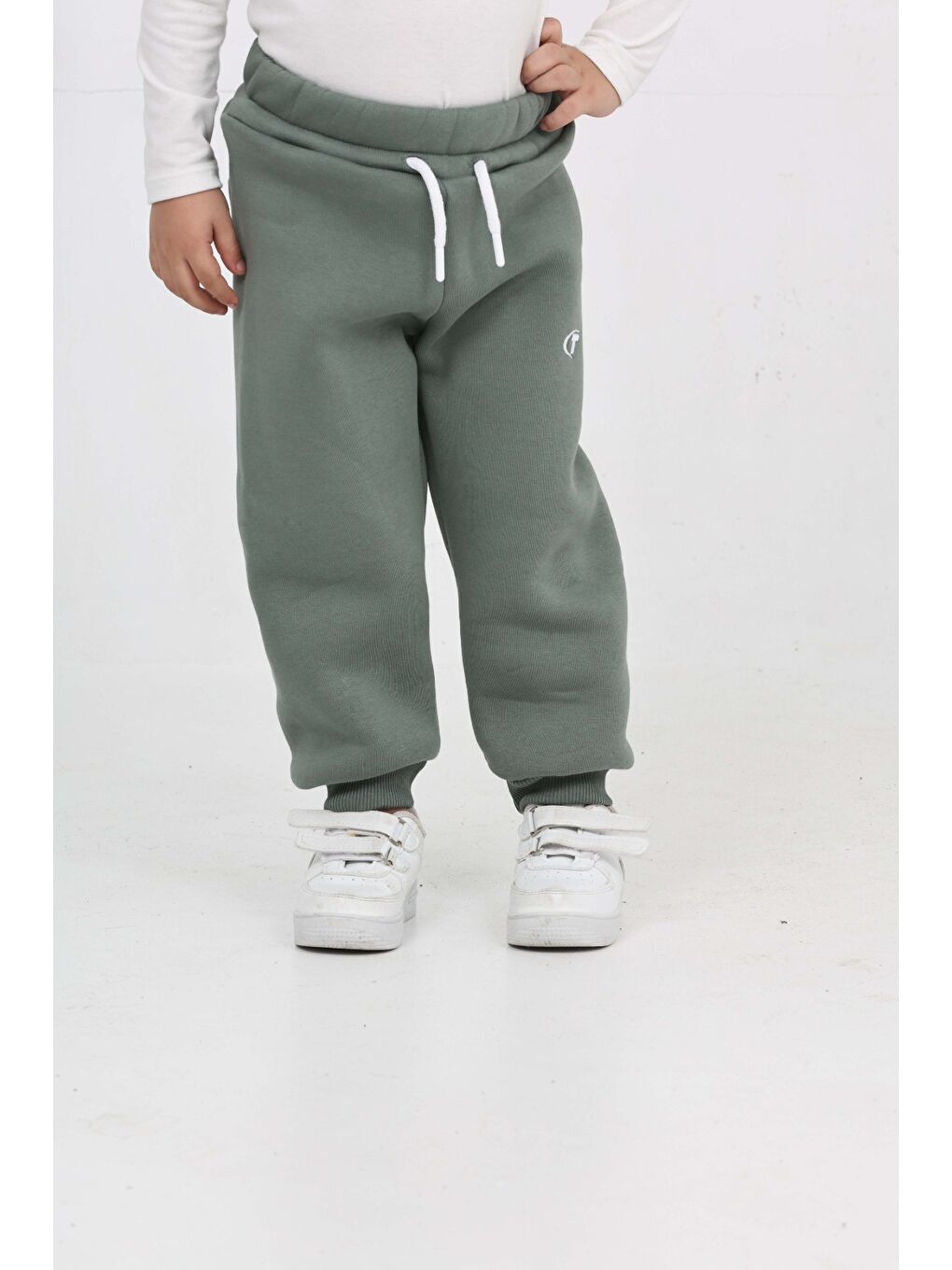 Yeşil Erkek Çocuk T Nakışlı Eşofman Alt-4