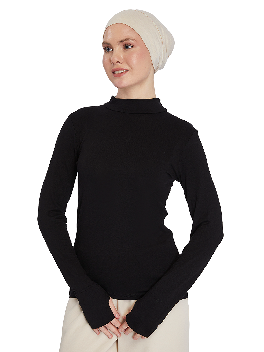 Siyah Kadın Organik Parmak Geçmeli Balıkçı Yakalı Body-2