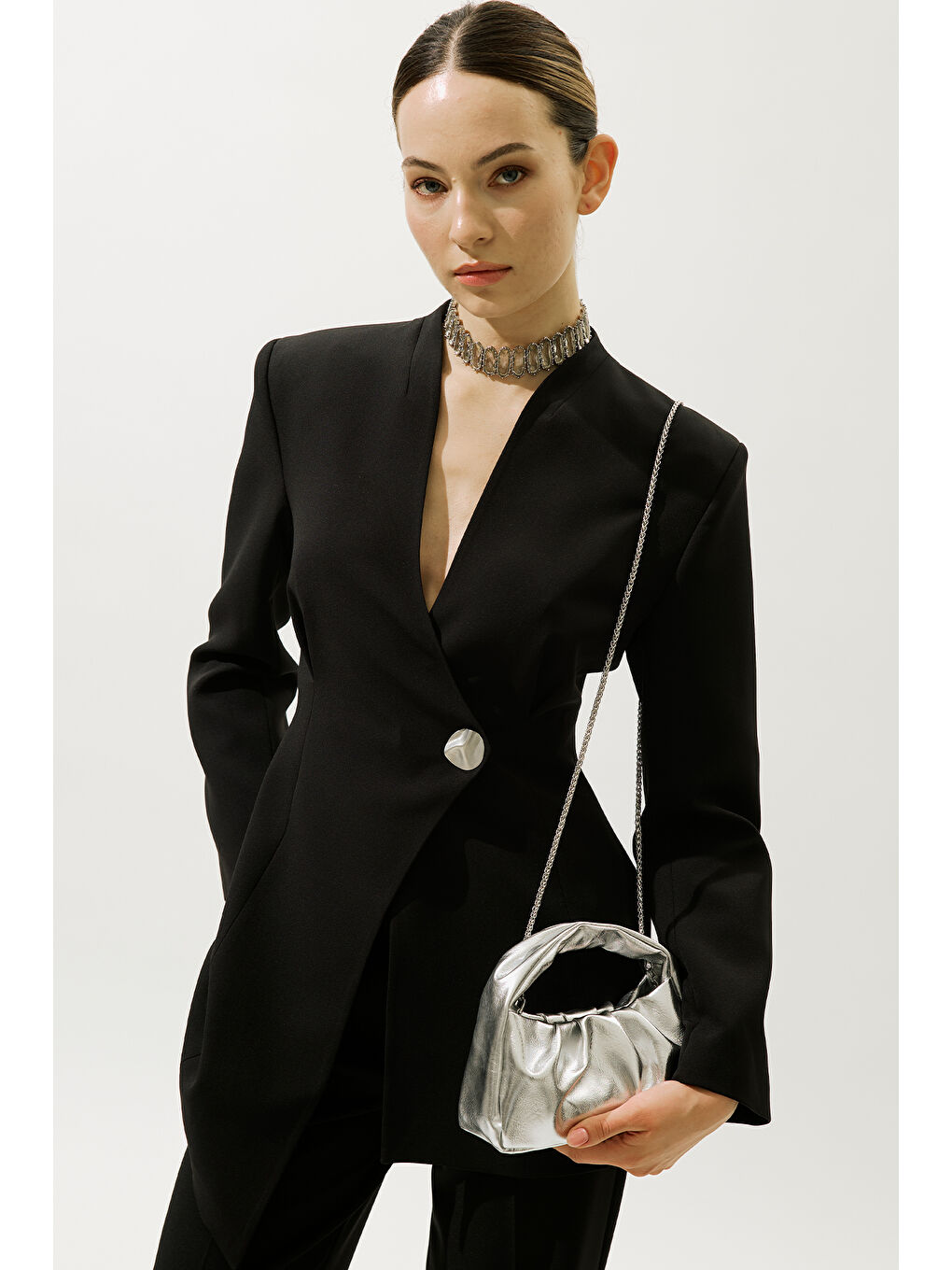 Gri Metal Görünümlü El Çantası Sılver-4