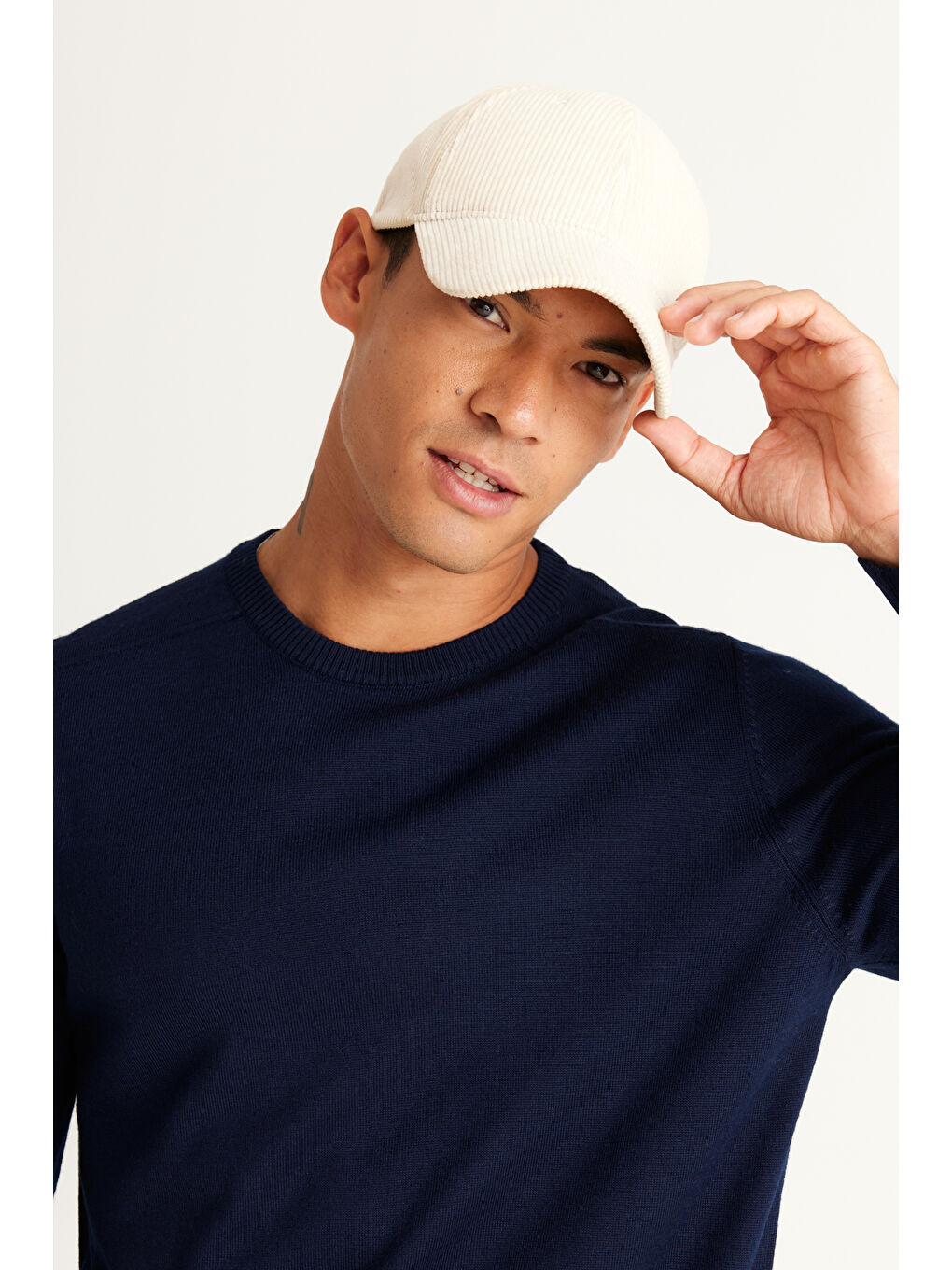 Erkek Lacivert Standart Fit Normal Kesim Bisiklet Yaka Triko Kazak-1